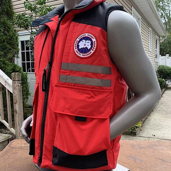 Canada Goose Jackets & Coats Rare Authenticcanada Goose Snow Mantra